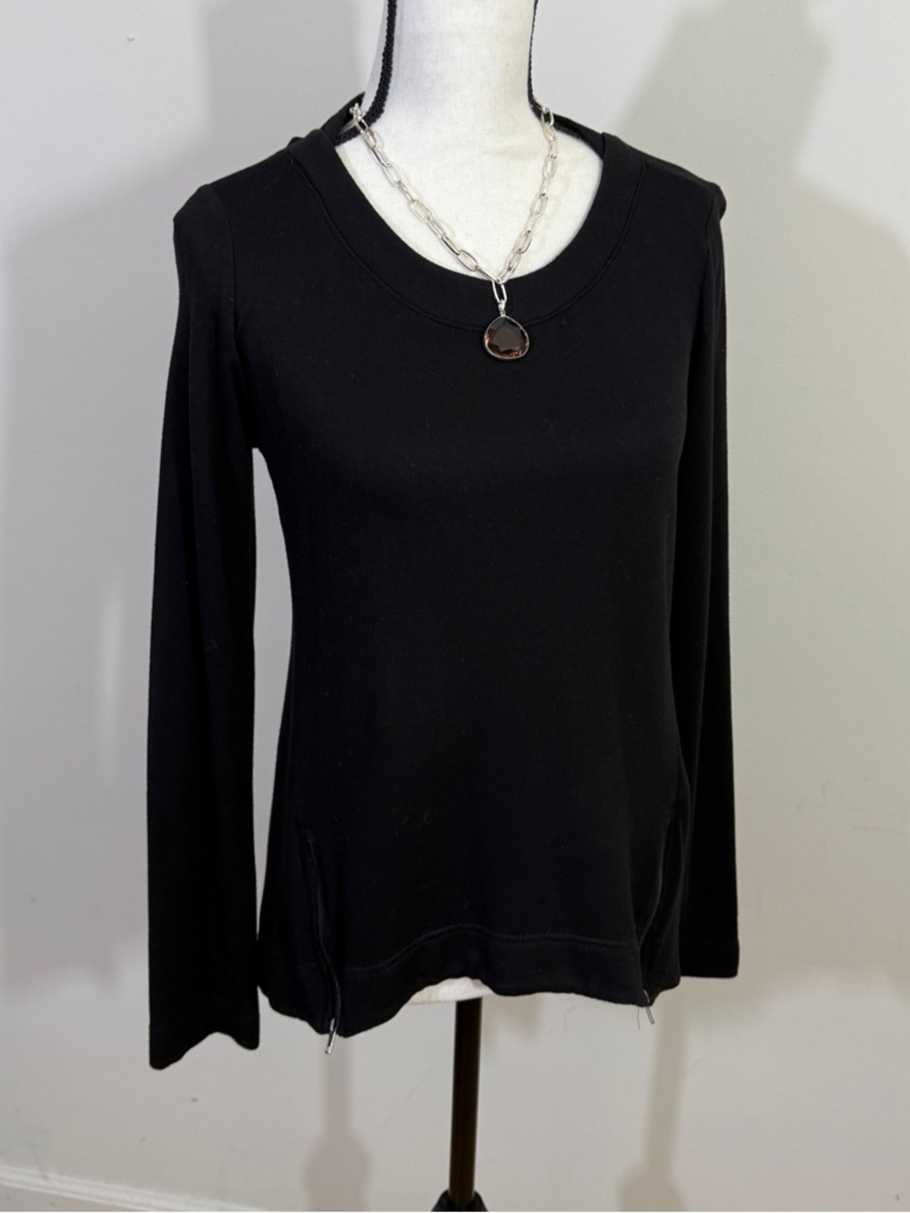 H by bordeaux Black Long-Sleeve Pullover Top with Hem Zips